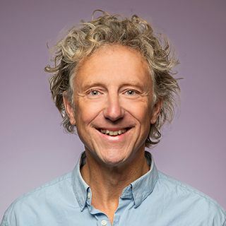 Portret van Abe Hainja, professional bij GORTcoaching.