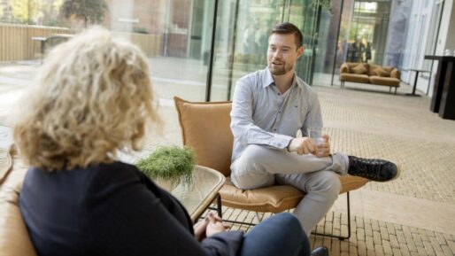 Bedrijfstherapie: Een essentiële stap naar gezonde werkomgevingen